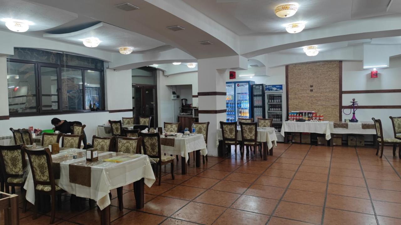 Bishkek Villa Hotel Экстерьер фото