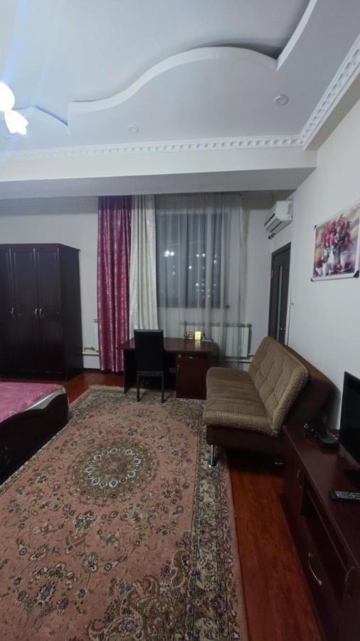 Bishkek Villa Hotel Экстерьер фото